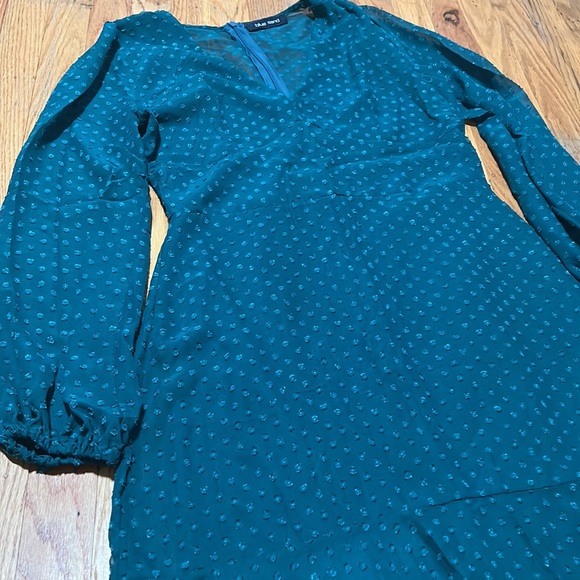 Emerald Dress from Milan - Picture 3 of 3